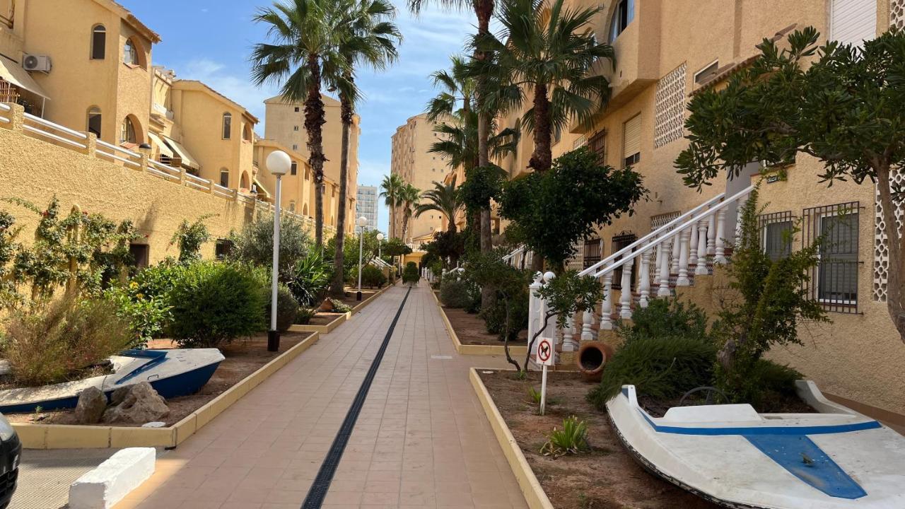 Piscis Family Bungalow La Manga Exteriör bild