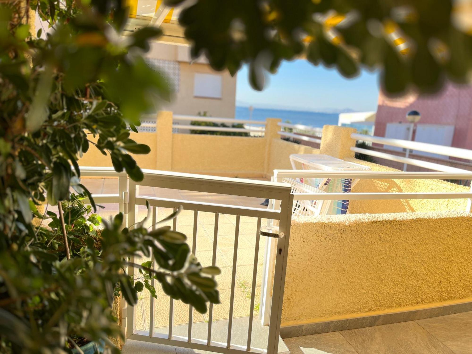 Piscis Family Bungalow La Manga Exteriör bild